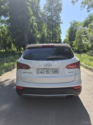 Hyundai Santa Fe-3