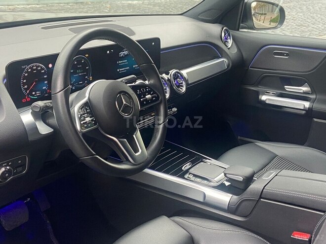 Mercedes EQB 300 4MATIC-5