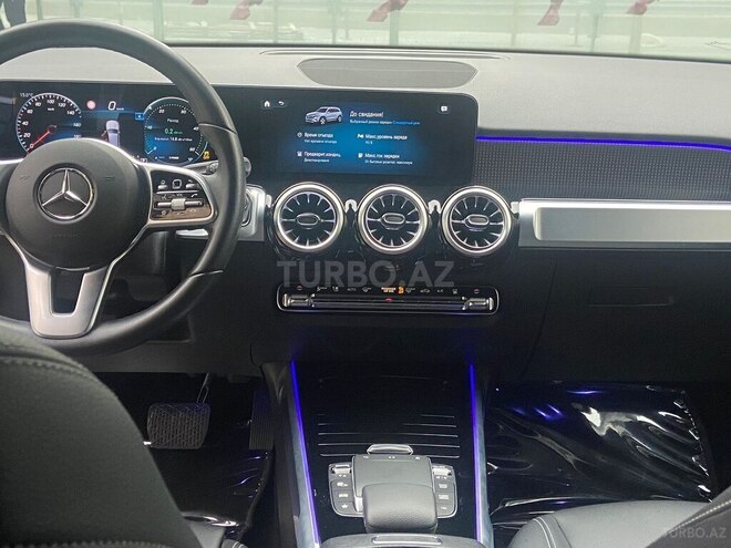 Mercedes EQB 300 4MATIC-6