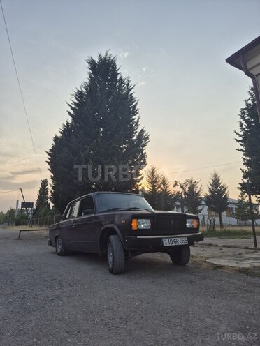 LADA (VAZ) 2107-1
