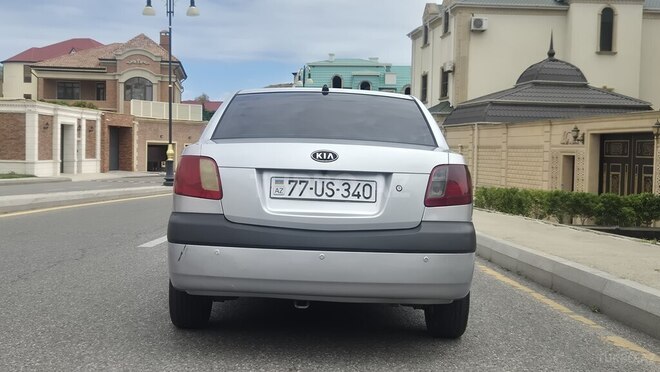 Kia Pride-4