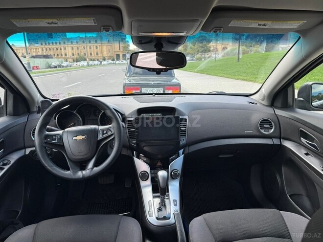 Chevrolet Cruze-5
