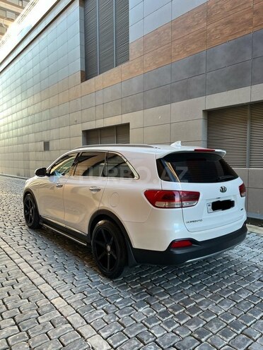 Kia Sorento-5