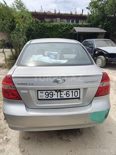 Chevrolet Aveo-2