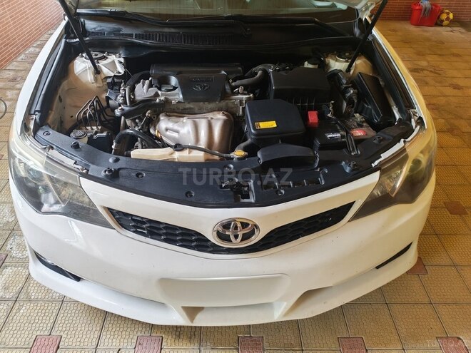 Toyota Camry-10