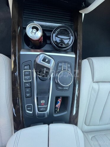 BMW X5-7
