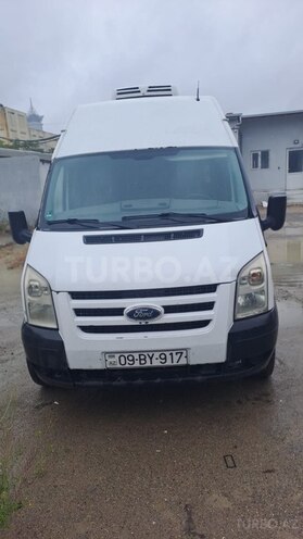 Ford Transit-1