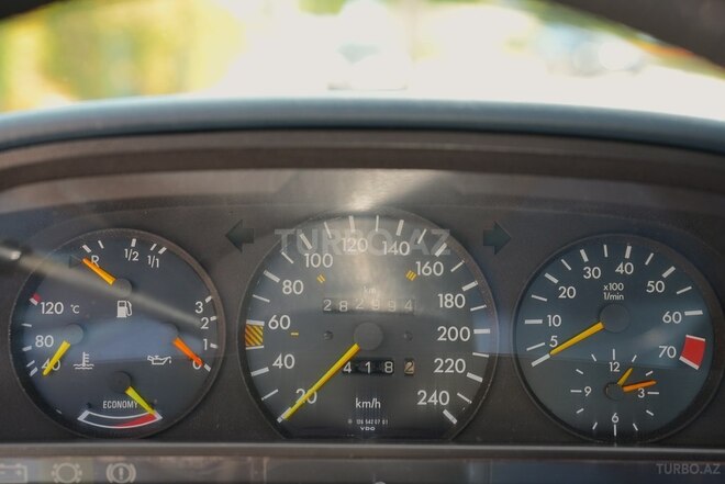 Mercedes 280 SE 1983, 283,000 km - 2.8 л - Bakı