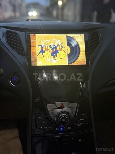 Hyundai Azera-19