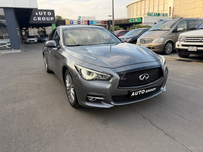 Infiniti Q50-2