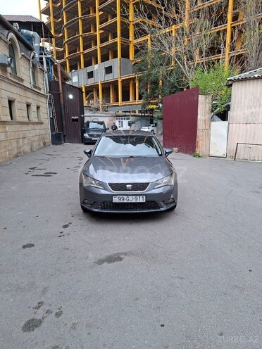 SEAT Leon-8