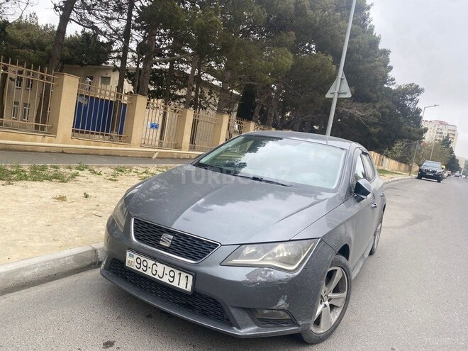 SEAT Leon-7