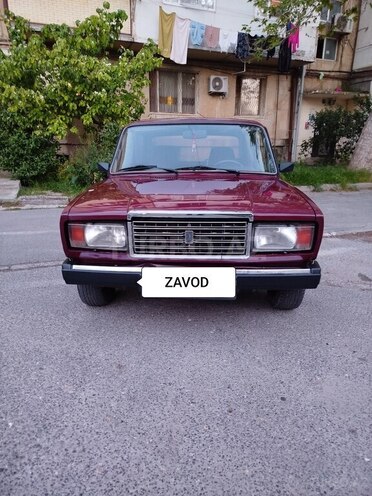 LADA (VAZ) 2107-1