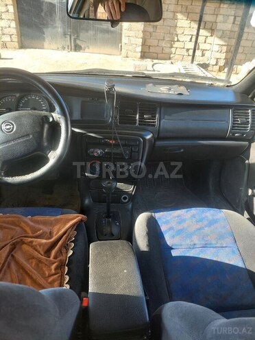Opel Vectra-15