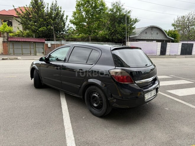 Opel Astra-11