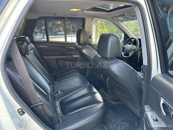 Hyundai Santa Fe-10