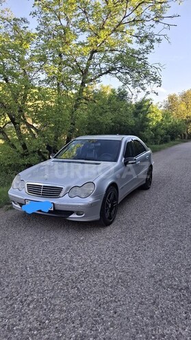 Mercedes C 200-13