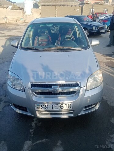 Chevrolet Aveo-1