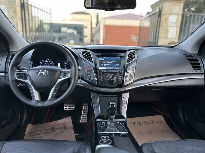 Hyundai i40-8