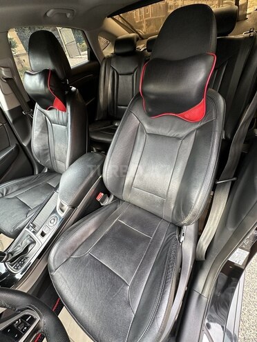 Hyundai i40-11