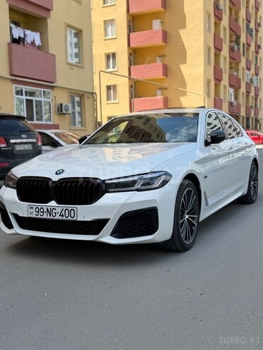 BMW 530e-3