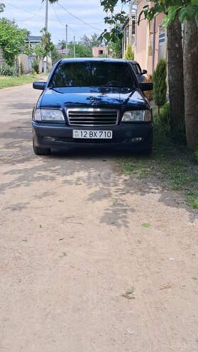 Mercedes C 180-8
