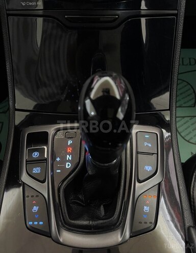 Hyundai Grandeur-4