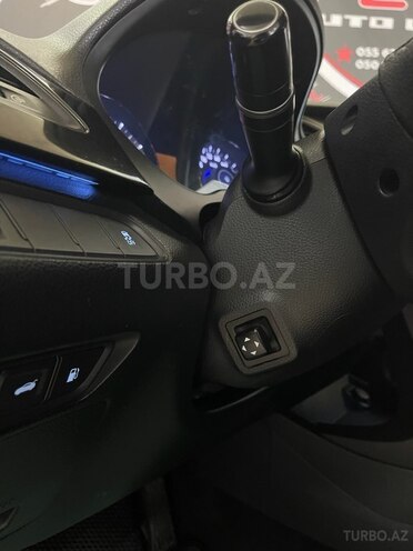 Hyundai Grandeur-9