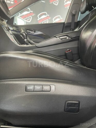 Hyundai Grandeur-8