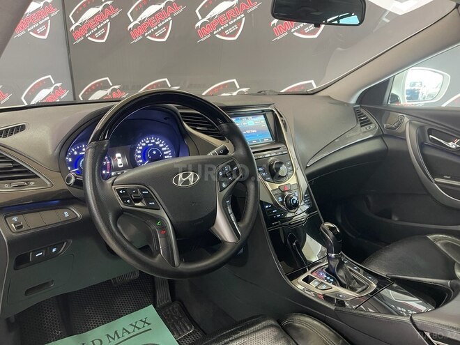 Hyundai Grandeur-7