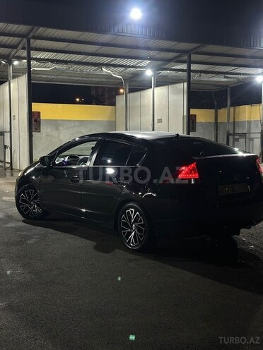 Honda Insight-7