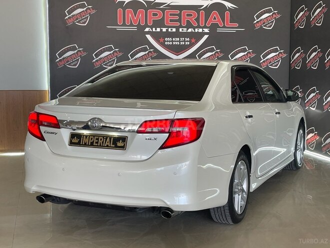Toyota Camry-17