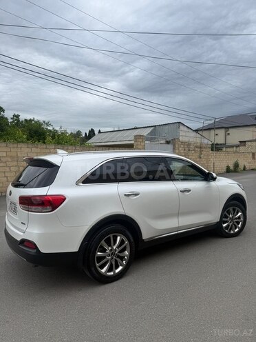 Kia Sorento-4