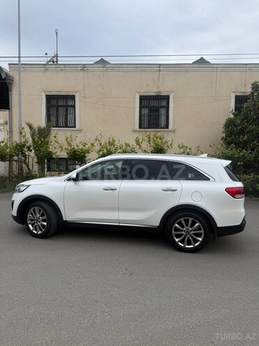 Kia Sorento-5