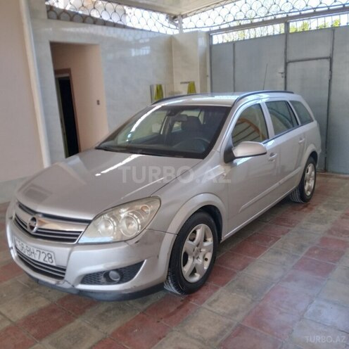 Opel Astra-2