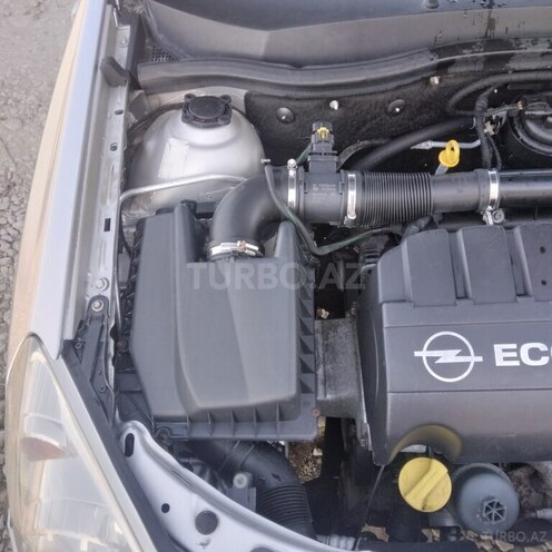Opel Astra-14