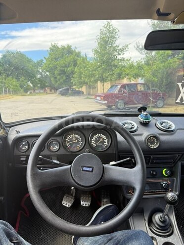 LADA (VAZ) 2106-7