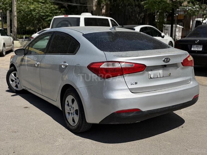 Kia Forte-3