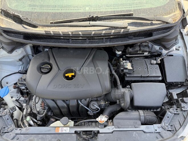Kia Forte-13