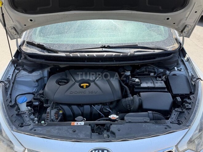 Kia Forte-12