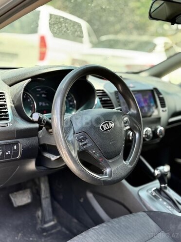 Kia Forte-5