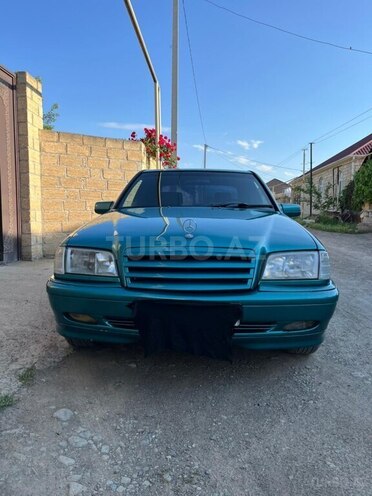 Mercedes C 200-1