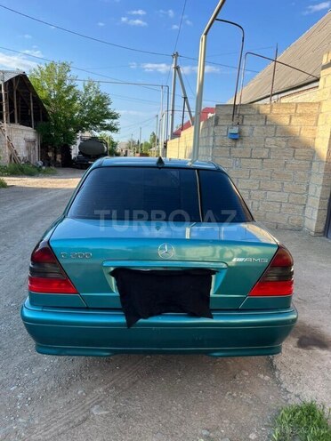 Mercedes C 200-7