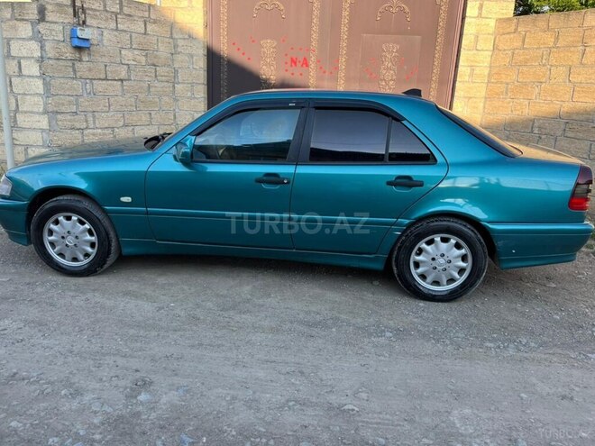 Mercedes C 200-10
