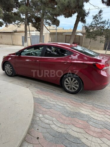 Hyundai Elantra-5