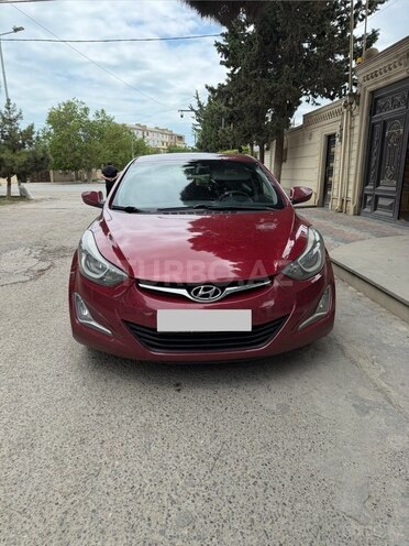 Hyundai Elantra-1