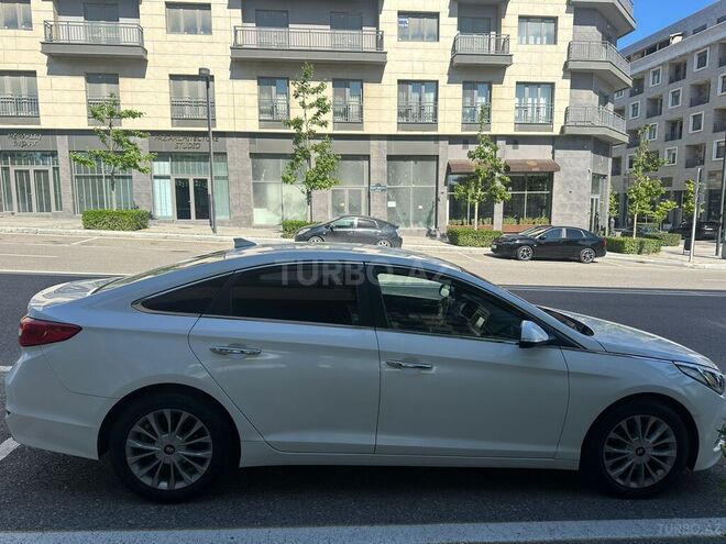 Hyundai Sonata-9