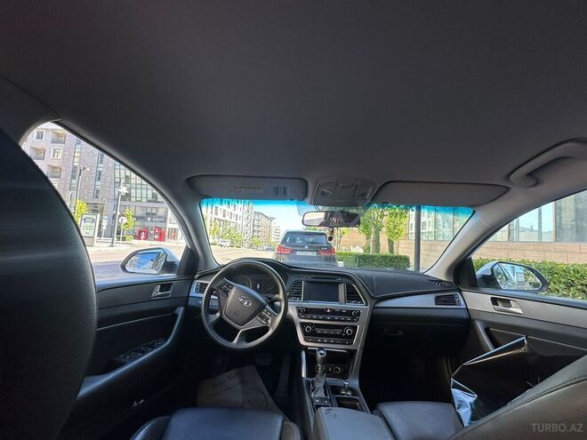 Hyundai Sonata-3