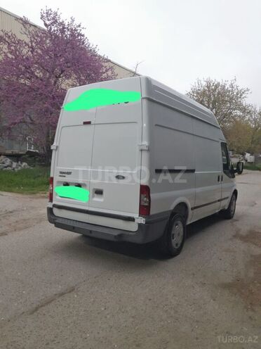 Ford Transit-2