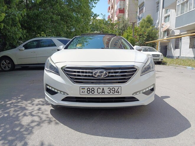 Hyundai Sonata-1